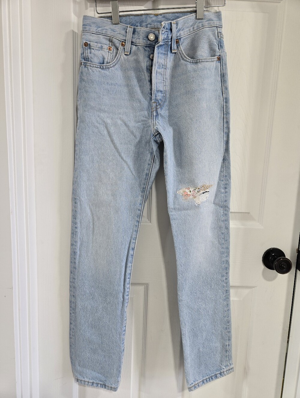 Women’s Levis 501 Light Blue Jeans W24 L30